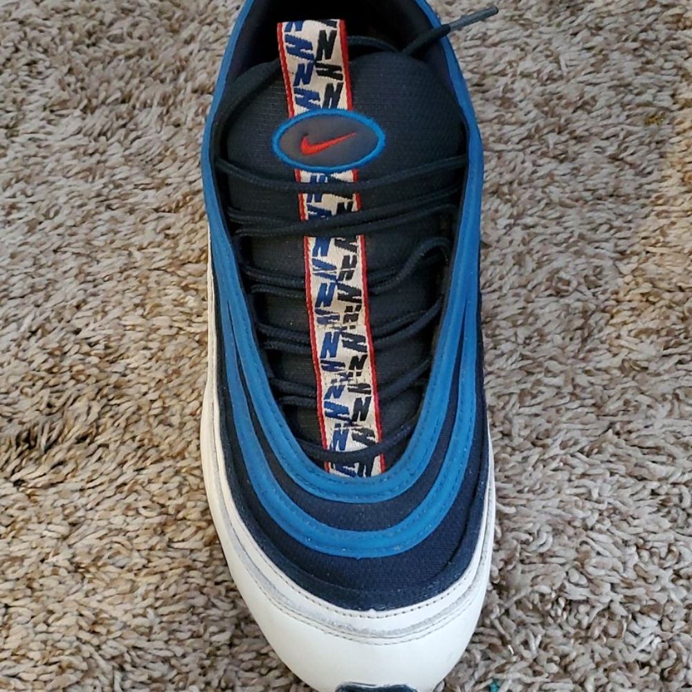 Air max - Picture 2 of 3